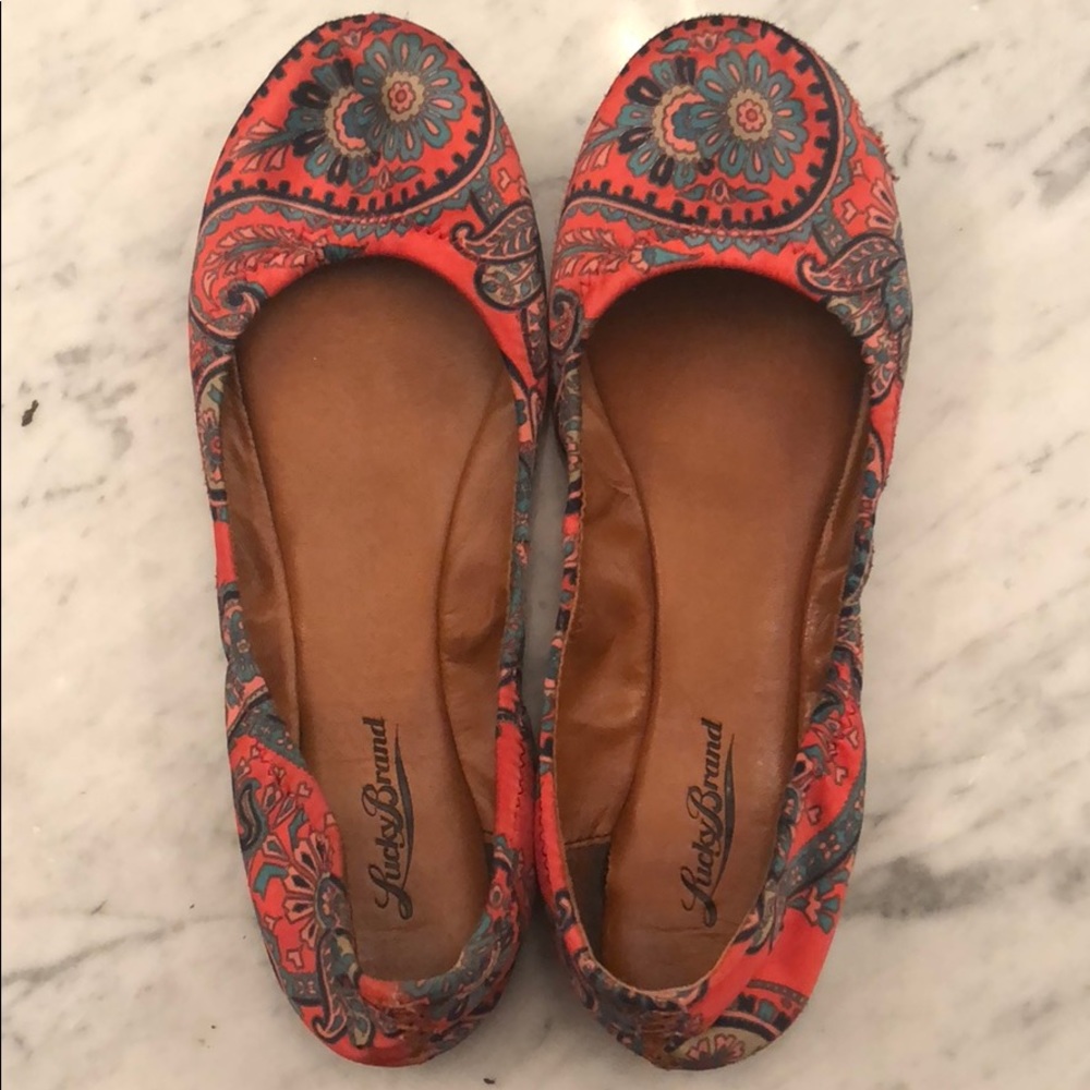 Lucky brand flats